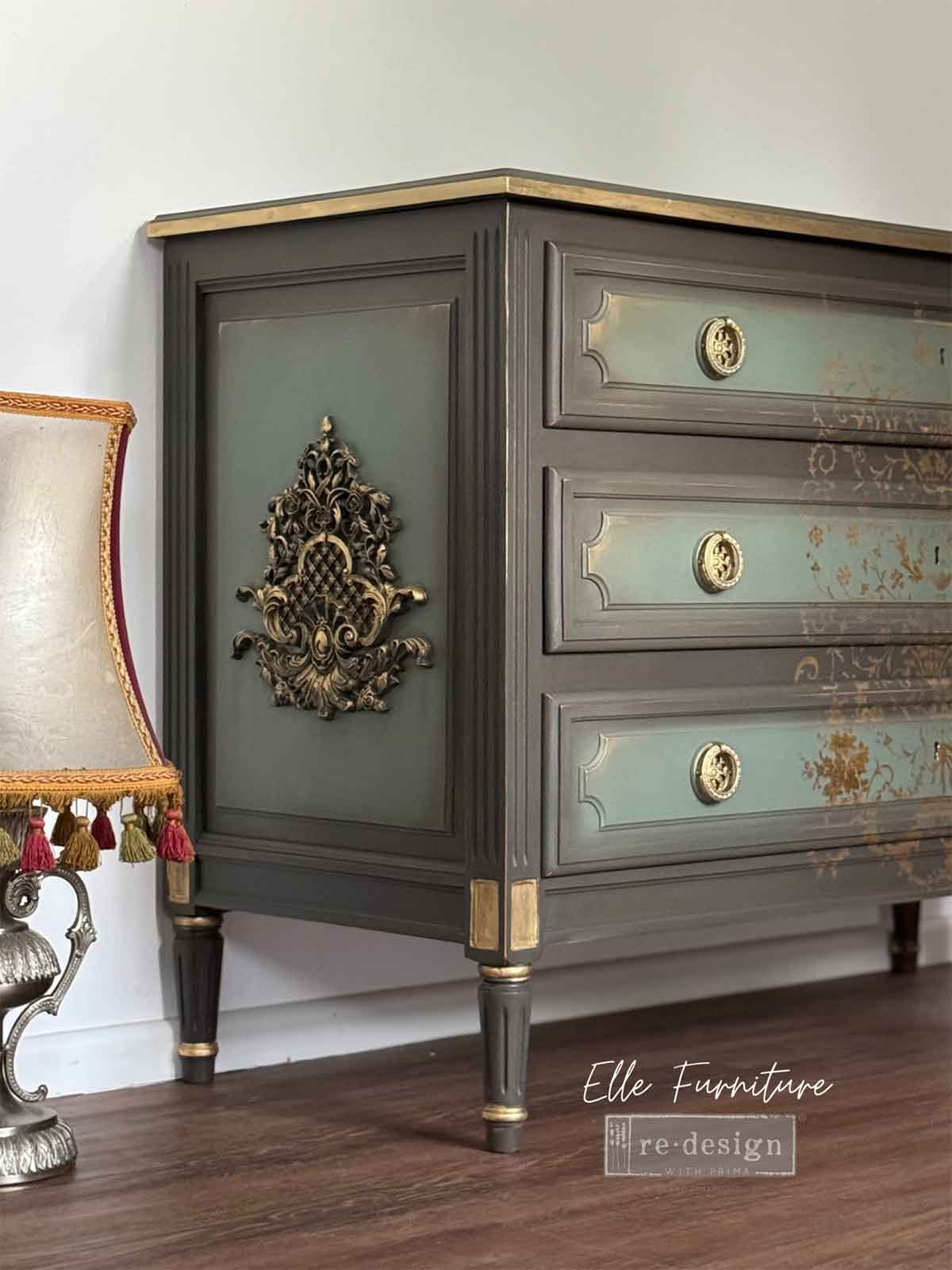 DECOR POLY® – BAROQUE ELEGANCE – 10″X9.89″X0.49″ / 25.4CMX25.1CMX1.2CM
