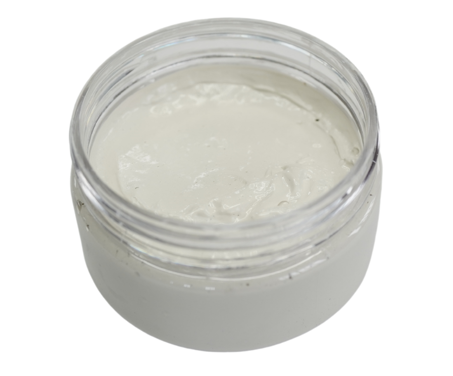 Posh Chalk Metallic Paste - White Titanium 110ml