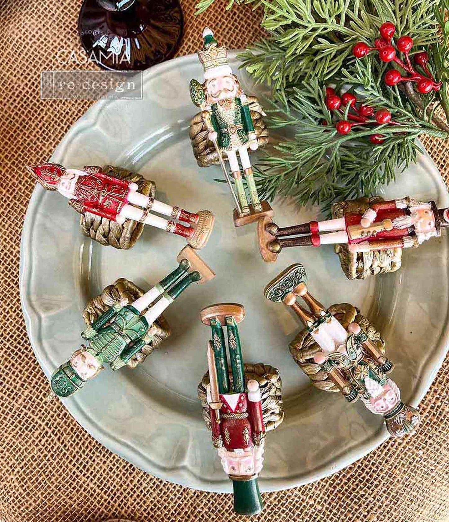 DECOR MOULDS® –NUTCRACKER MAGIC– 1 PC, 5″ X 8″