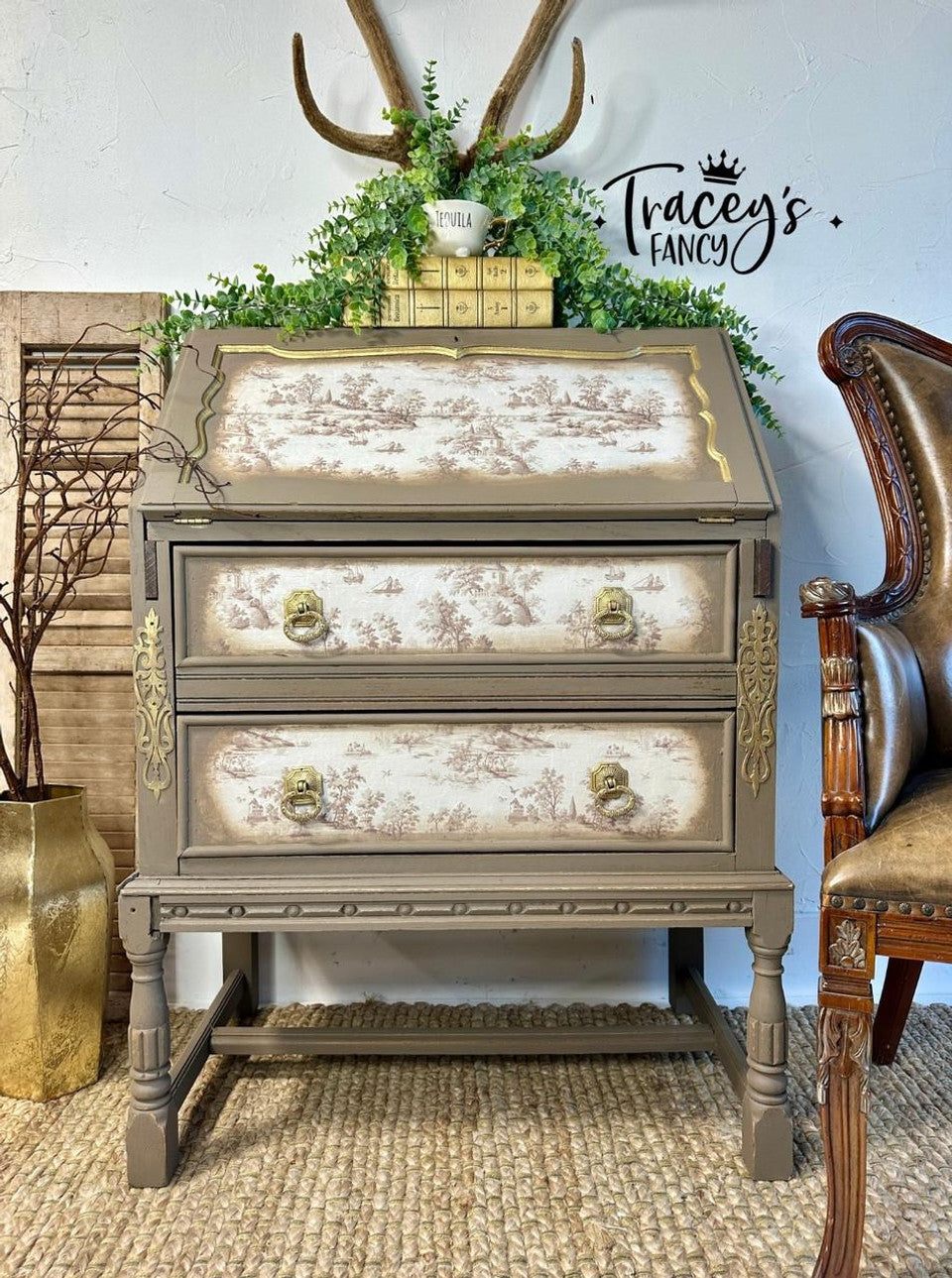 Truffle Silk All-In-One Mineral Paint
