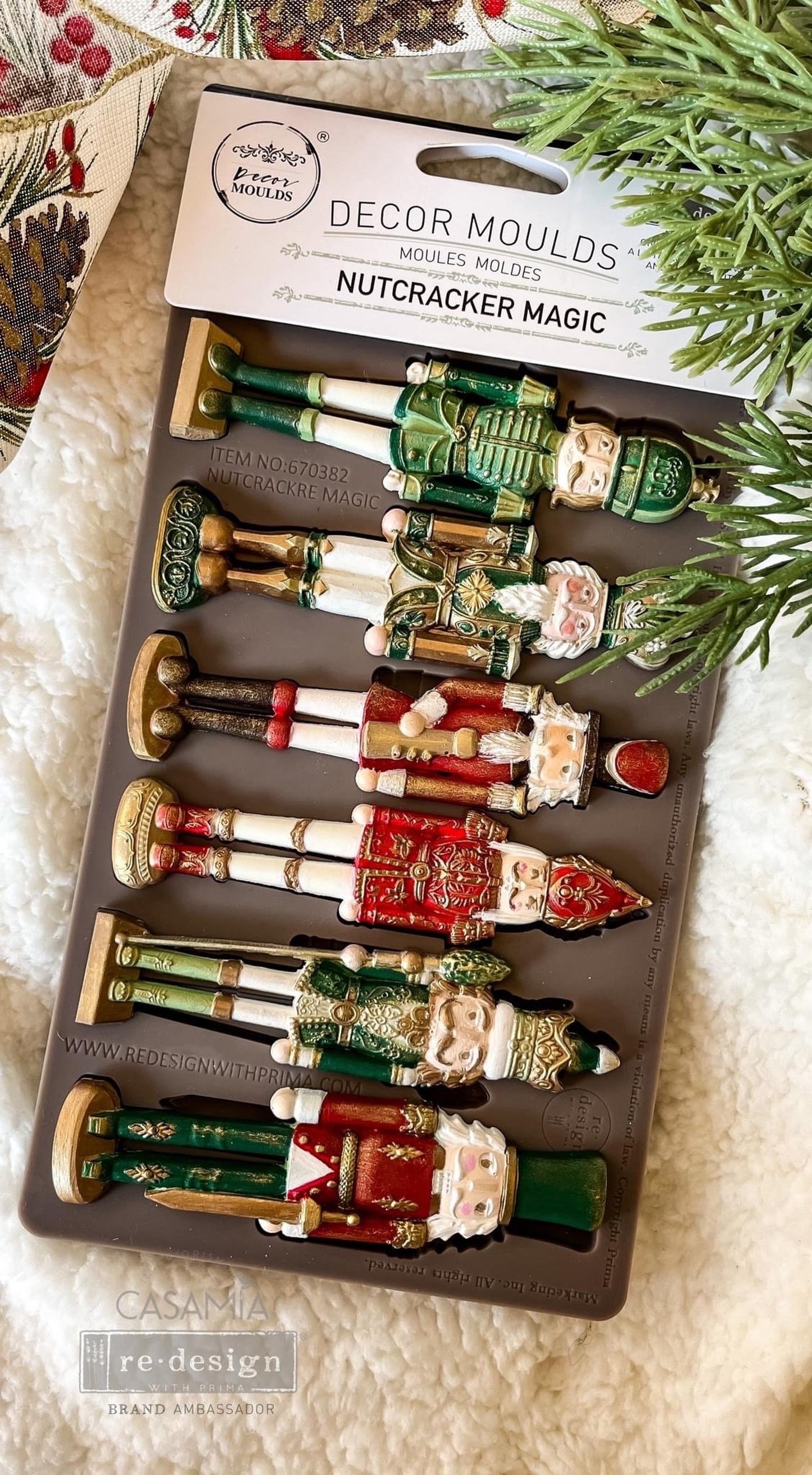 DECOR MOULDS® –NUTCRACKER MAGIC– 1 PC, 5″ X 8″
