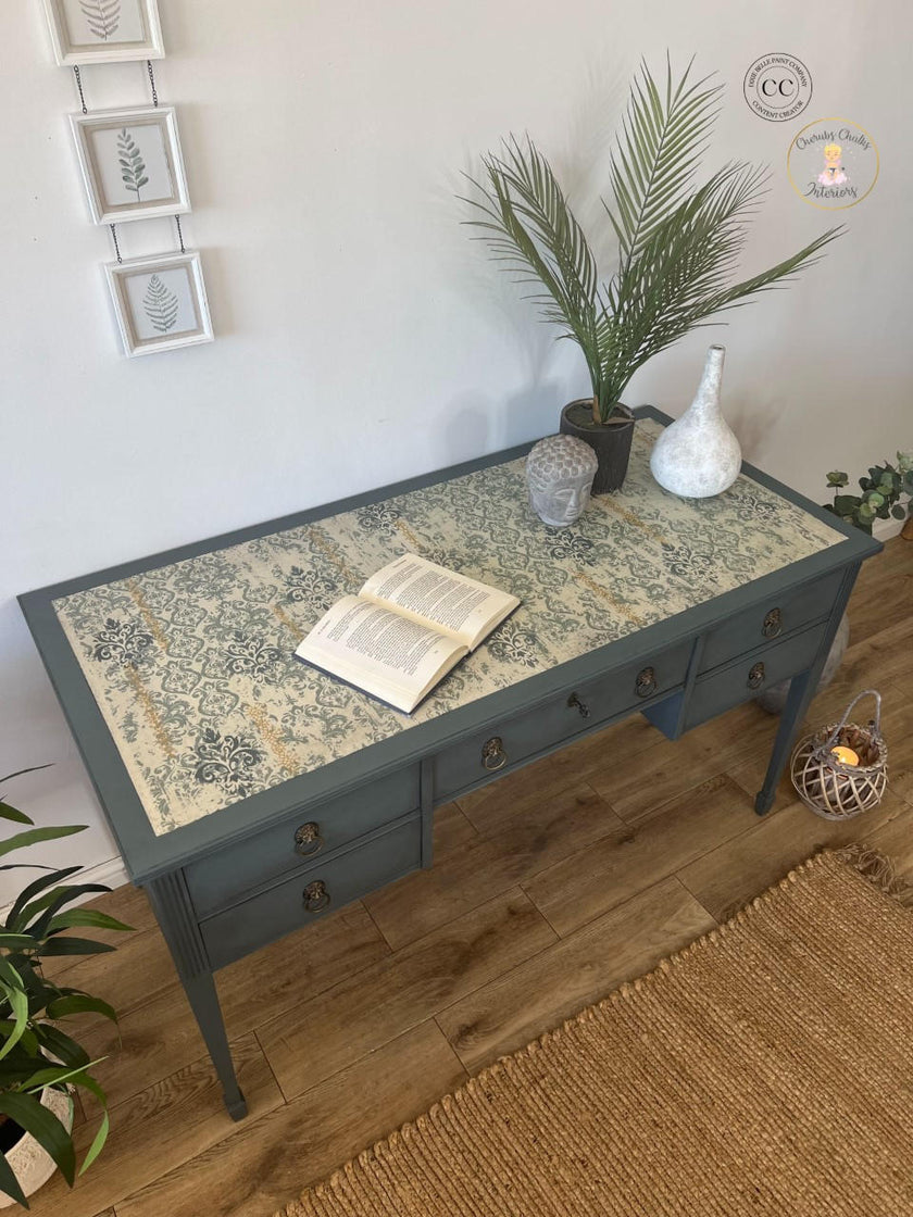 Distressed Damask - A1 Rice Decoupage Paper